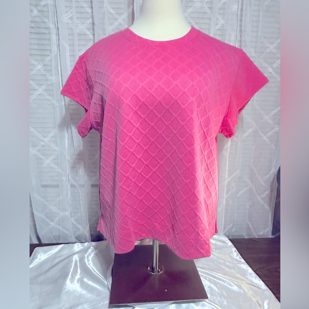 NWT mMARY SQUARE XXL Pink Textured Women's Top 27”L 26” p2p